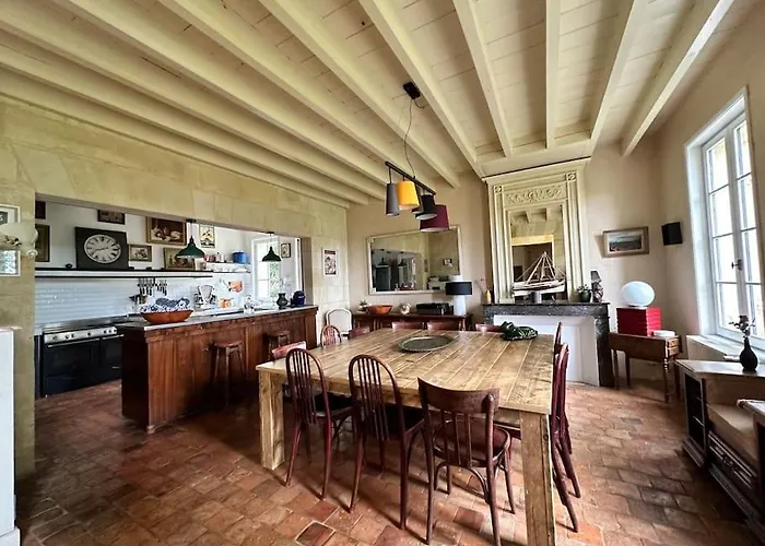 La Dame De Onze * Σεντ Εμιλιόν